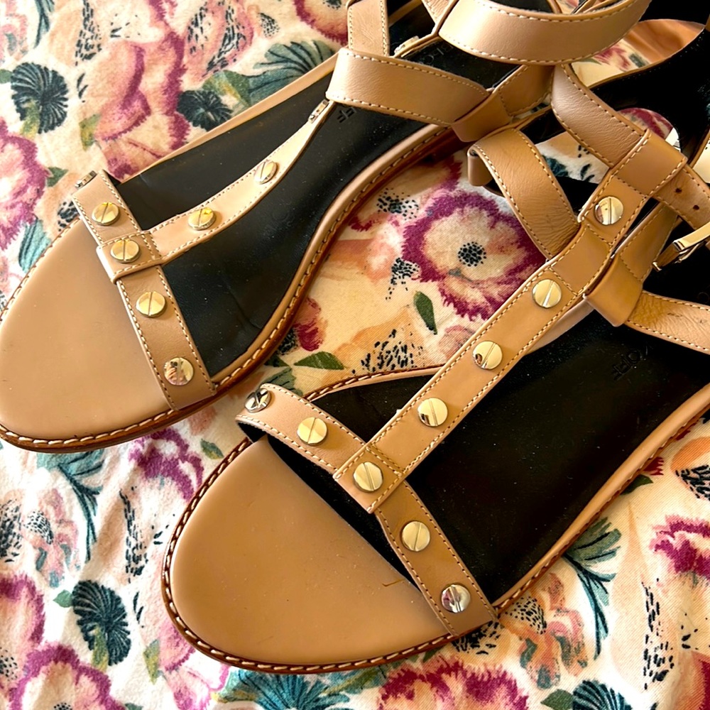 Rebecca Minkoff Sandal🌸